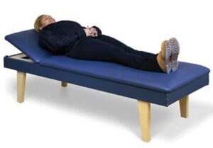 Hausmann Fleetwood Couch, 72"X27"X18"H, 325 lb capacity